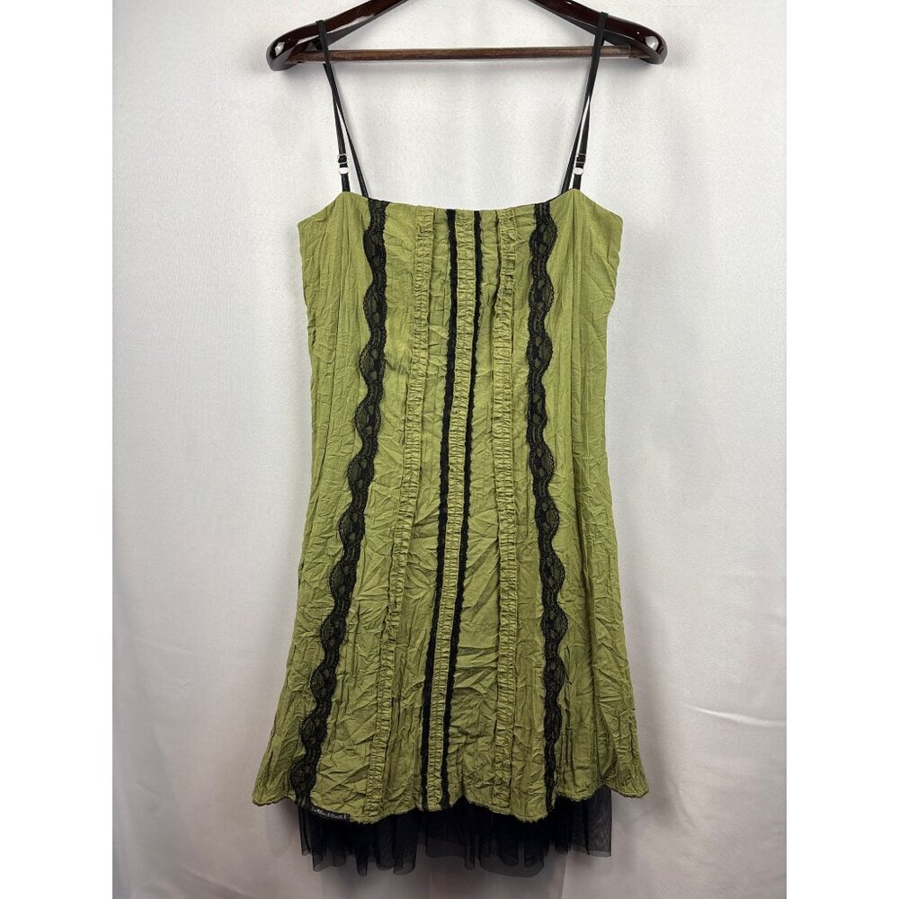 Women’s Des Filles à la Vanille Medium Green Mini Sleeveless Crinkle Dress